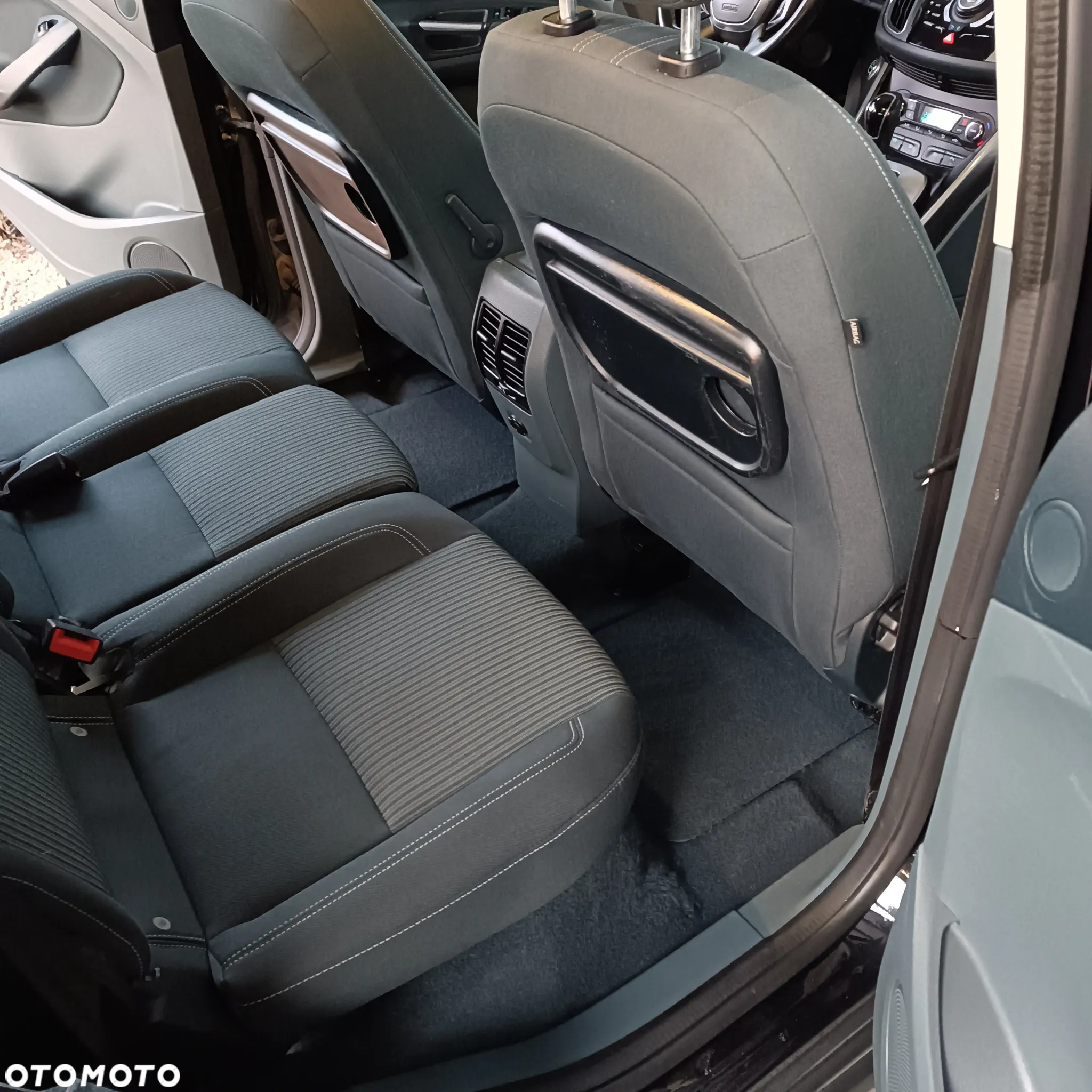 Ford C-MAX - 11