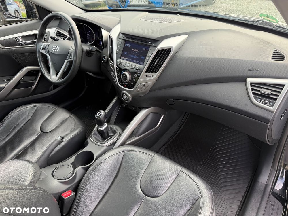 Hyundai Veloster 1.6 blue Style - 40