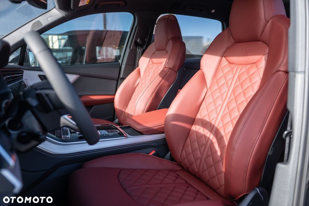 Audi SQ7 - 11
