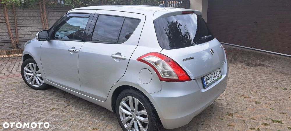 Suzuki Swift 1.2 Premium - 10