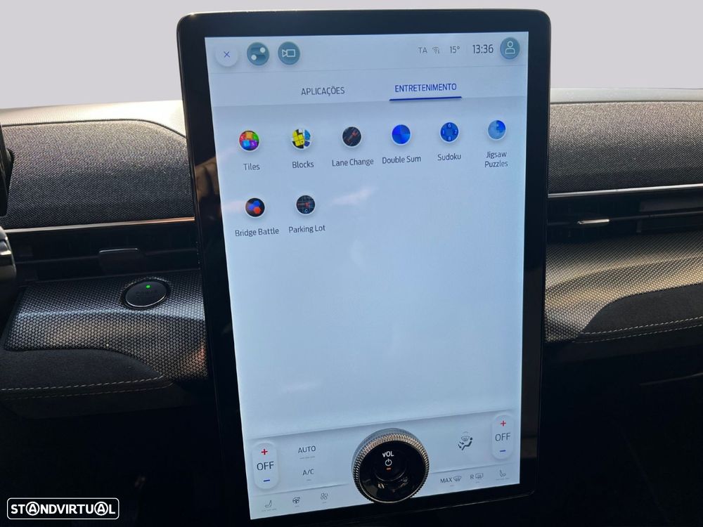 Ford Mustang Mach-E GT AWD - 29