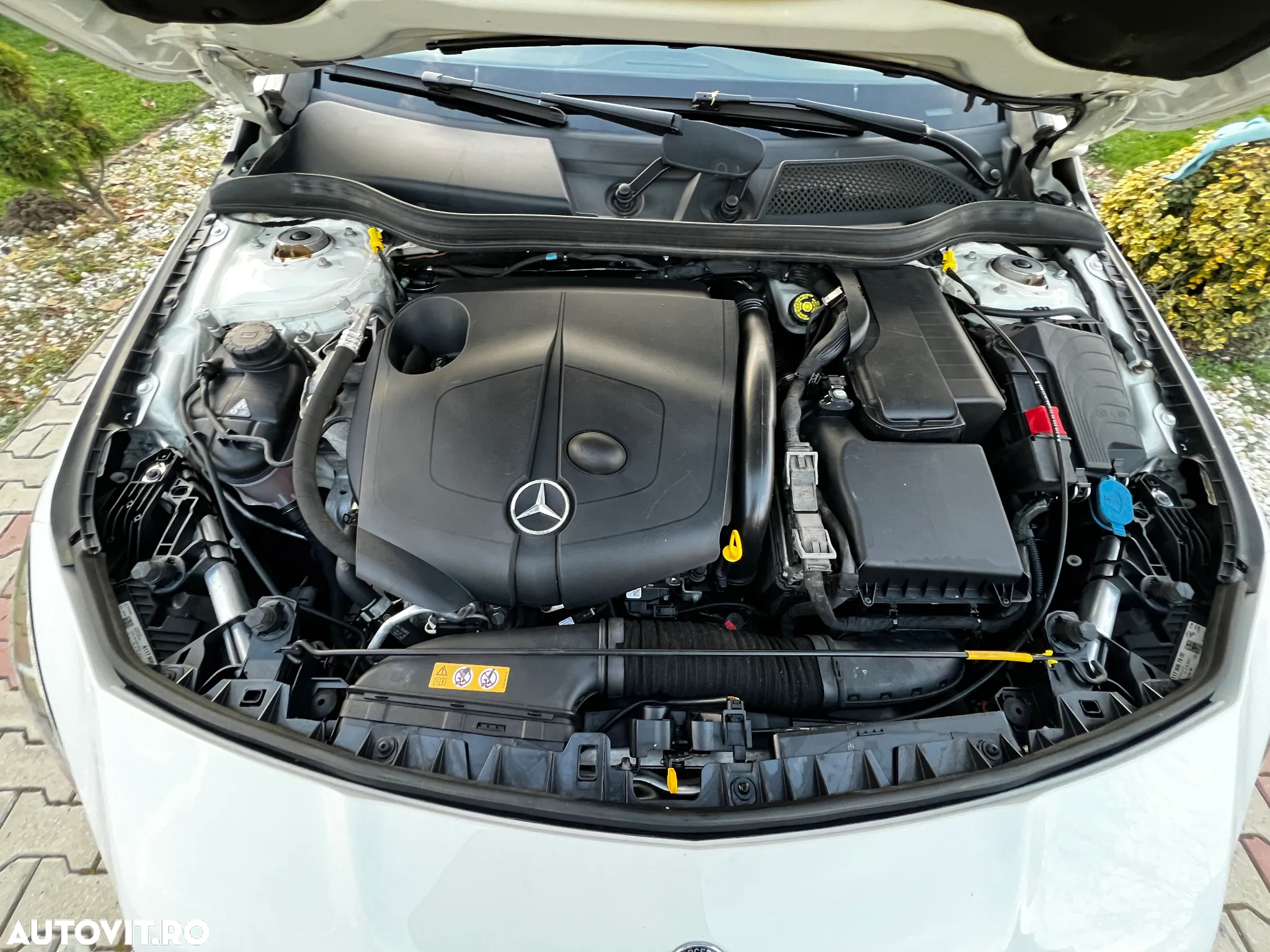 Mercedes-Benz CLA 200 d 4MATIC Aut. - 33