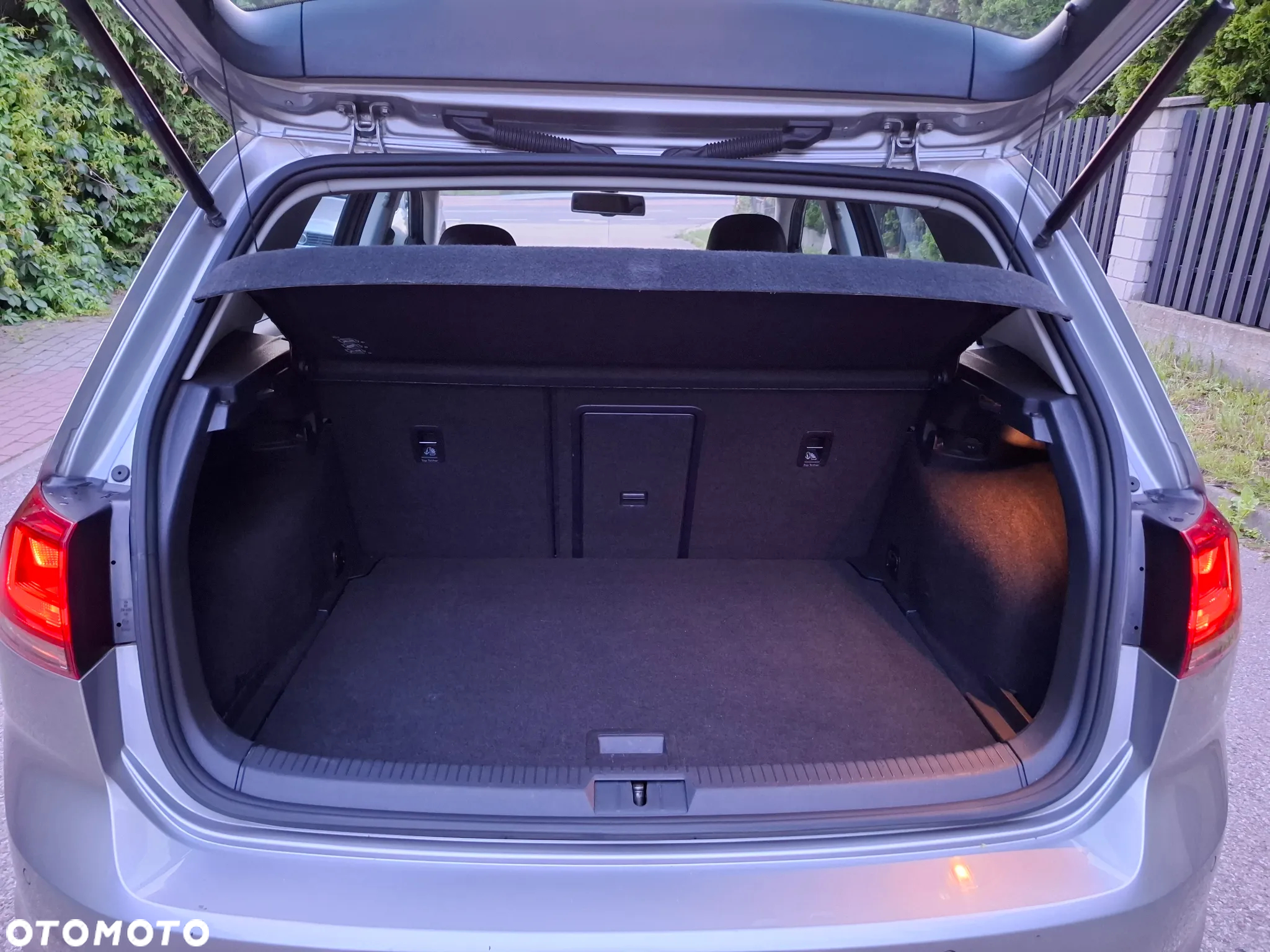 Volkswagen Golf 1.2 TSI BlueMotion Technology Comfortline - 14
