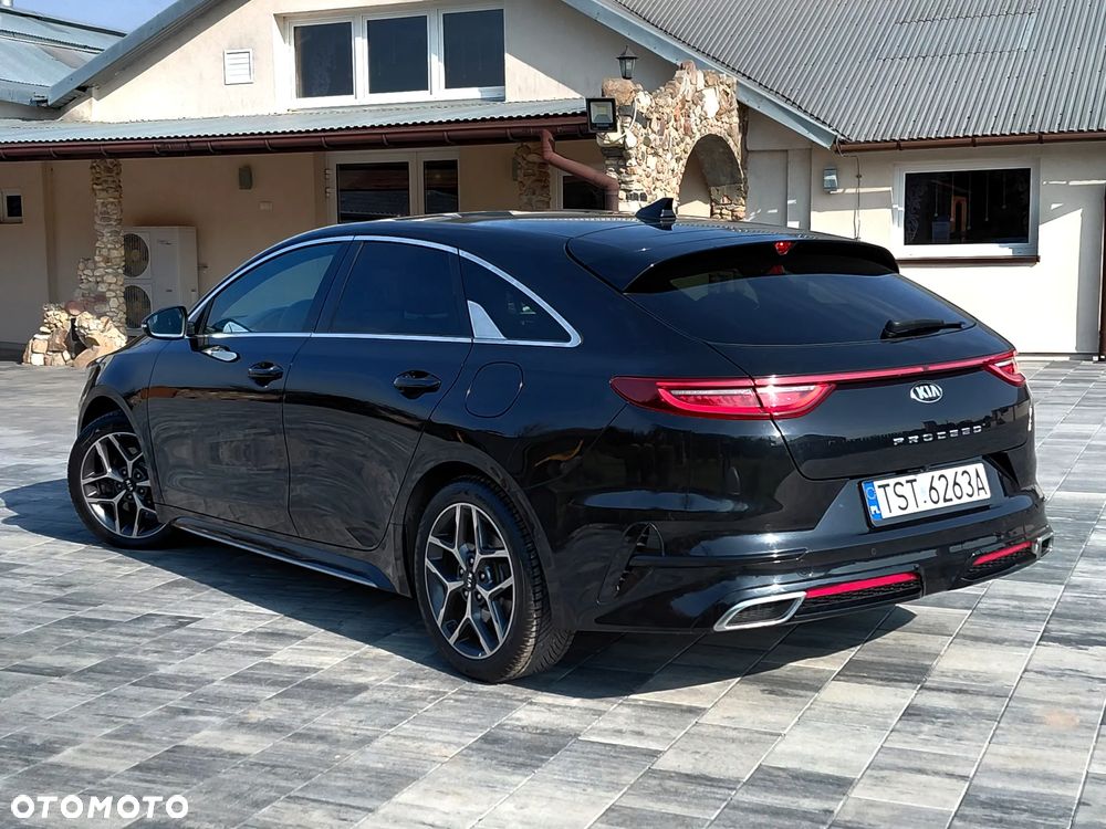 Kia ProCeed 1.6 CRDi GT Line DCT - 3