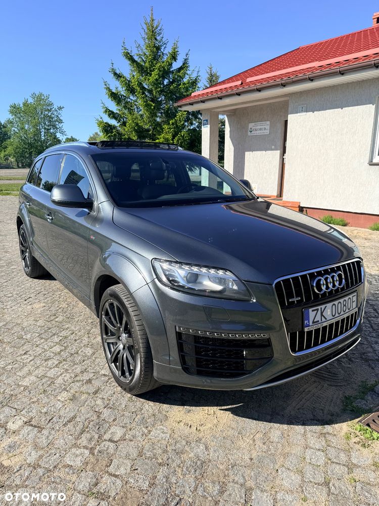 Audi Q7 - 7