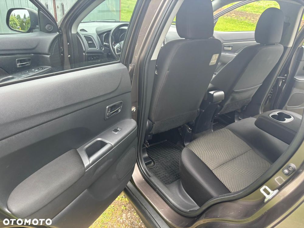 Mitsubishi ASX - 27