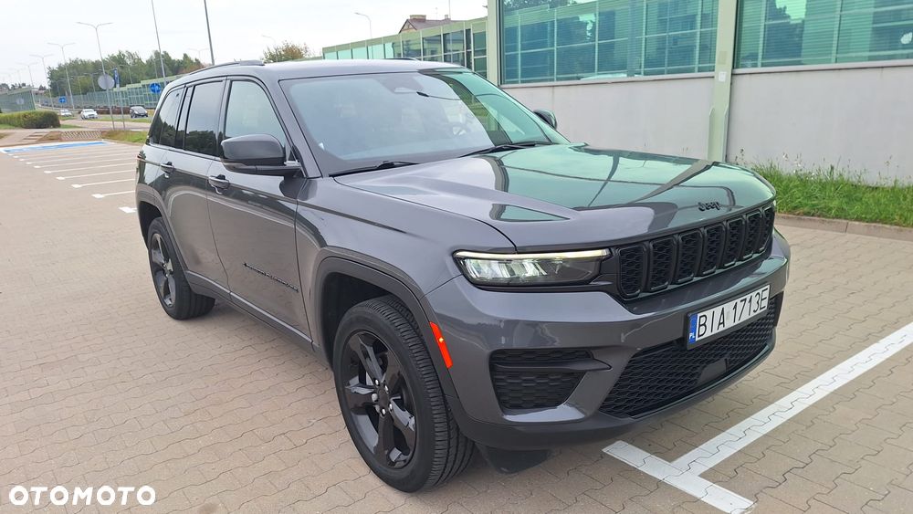 Jeep Grand Cherokee 2024 photo 3