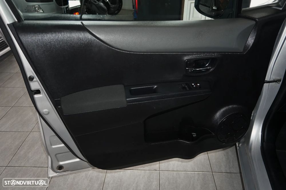 Toyota Yaris 1.0 VVT-i Comfort+P.Style - 17