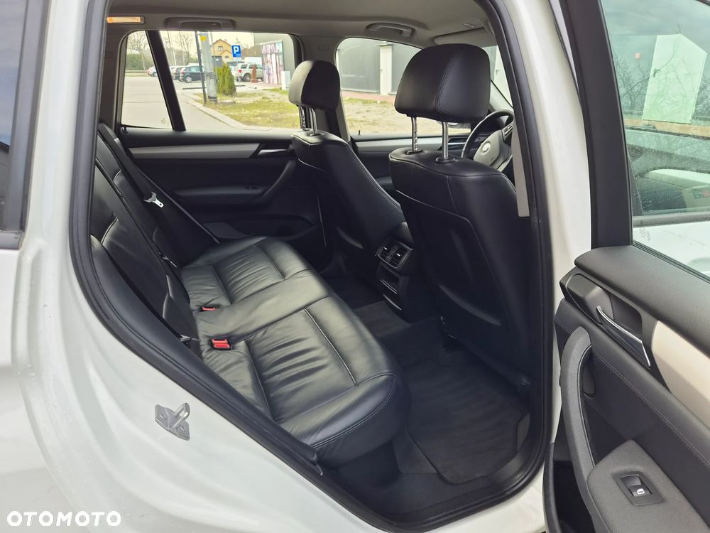 BMW X3 xDrive20i - 20