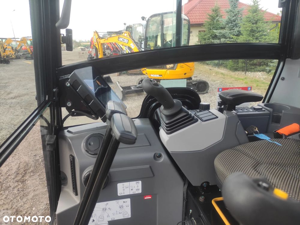 Caterpillar CAT 301.6 2022r 670mtg JCB 8026  Kubota 61-3  Yanmar SV 26 - 10