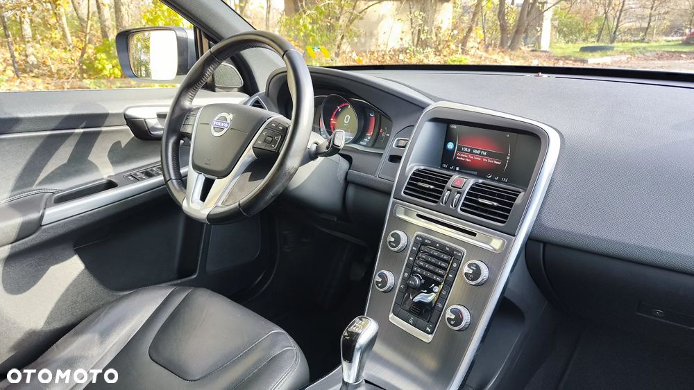 Volvo XC 60 D3 Summum - 28
