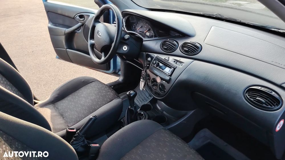 Ford Focus - 9