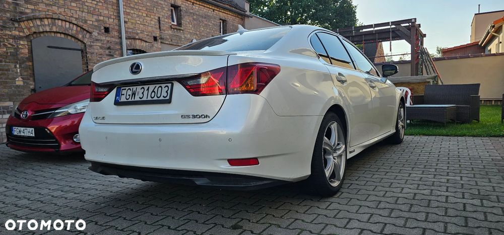Lexus GS 300h Elegance - 3