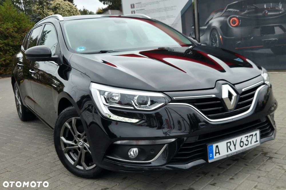 Renault Megane ENERGY TCe 140 EDC LIMITED - 23