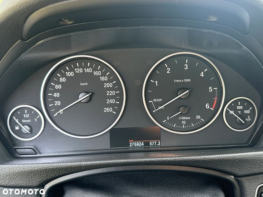 BMW Seria 3 320d - 5