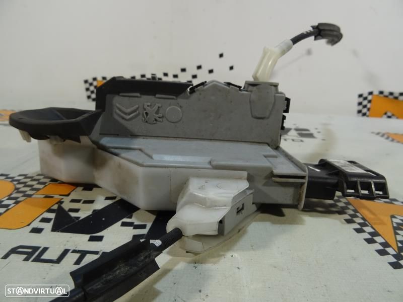 Fecho Da Porta Frente Esquerda Peugeot Rcz  184079 / 184 079 - 5