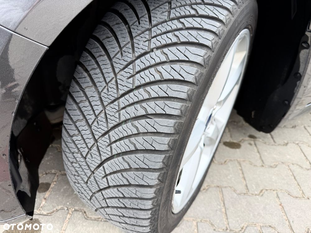 Ford Mondeo 2.0 TDCi Titanium - 19