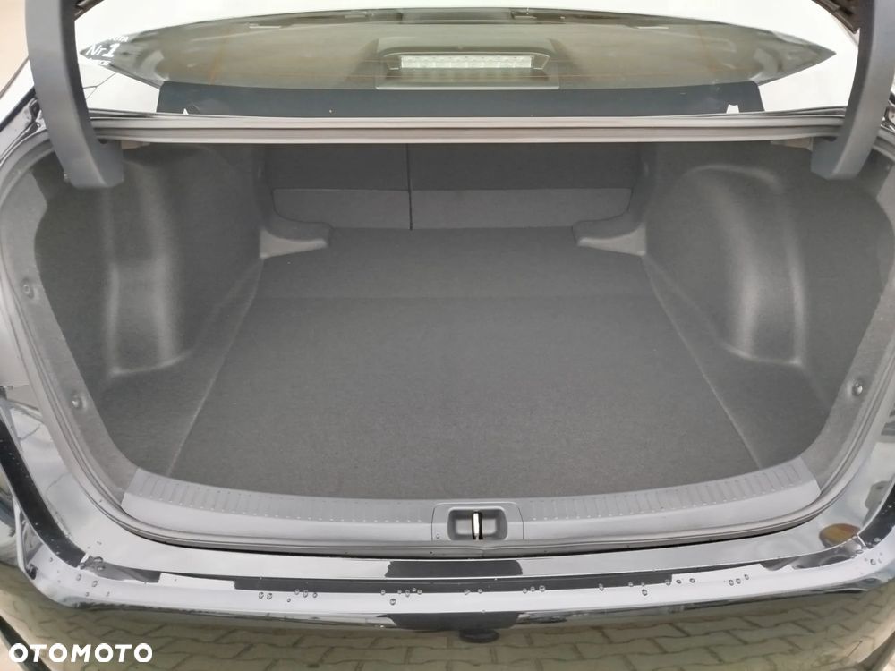 Toyota Corolla 1.8 Hybrid Comfort - 7