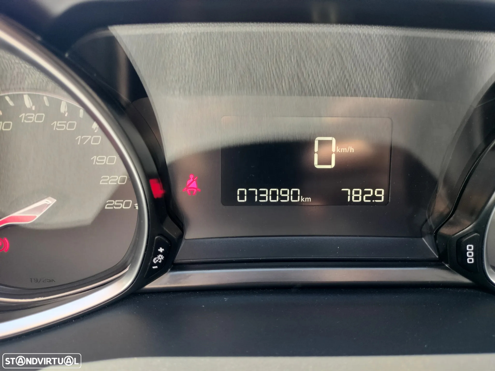 Peugeot 308 1.6 BlueHDi Allure - 14