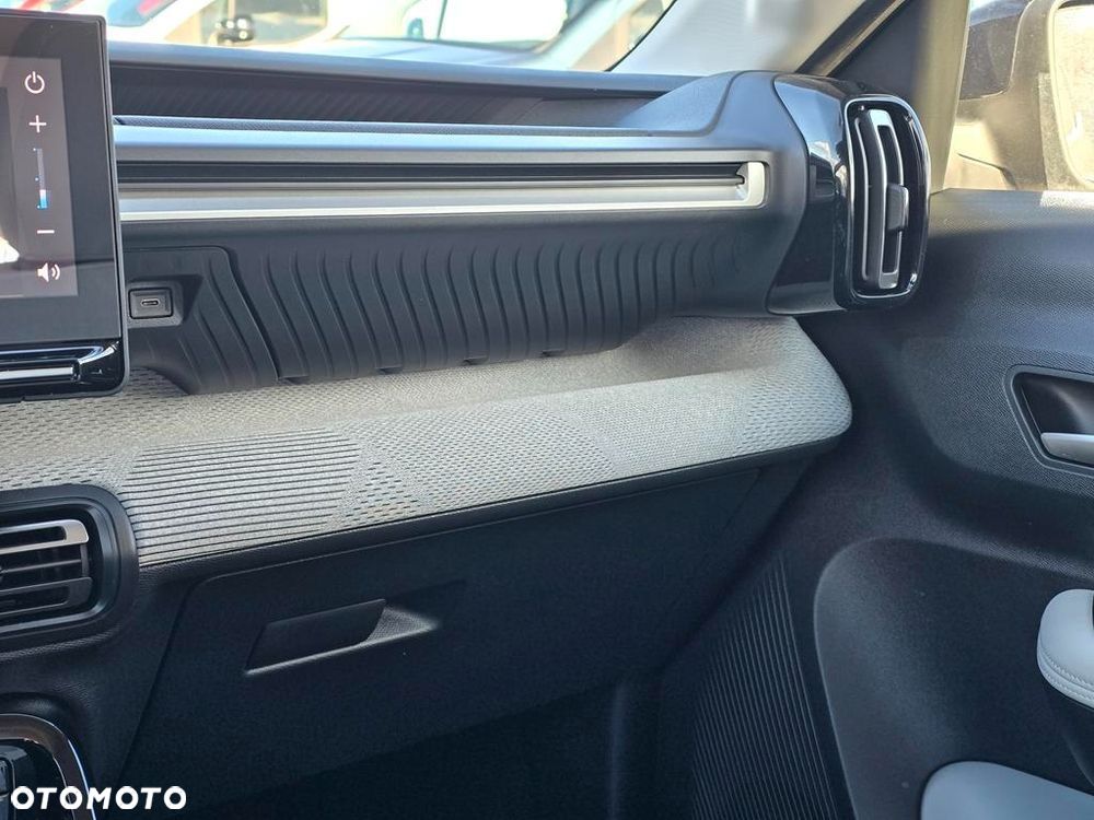 Citroën C3 1.2 mHEV Max - 21