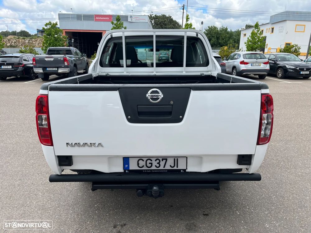 Nissan Navara XE - 4