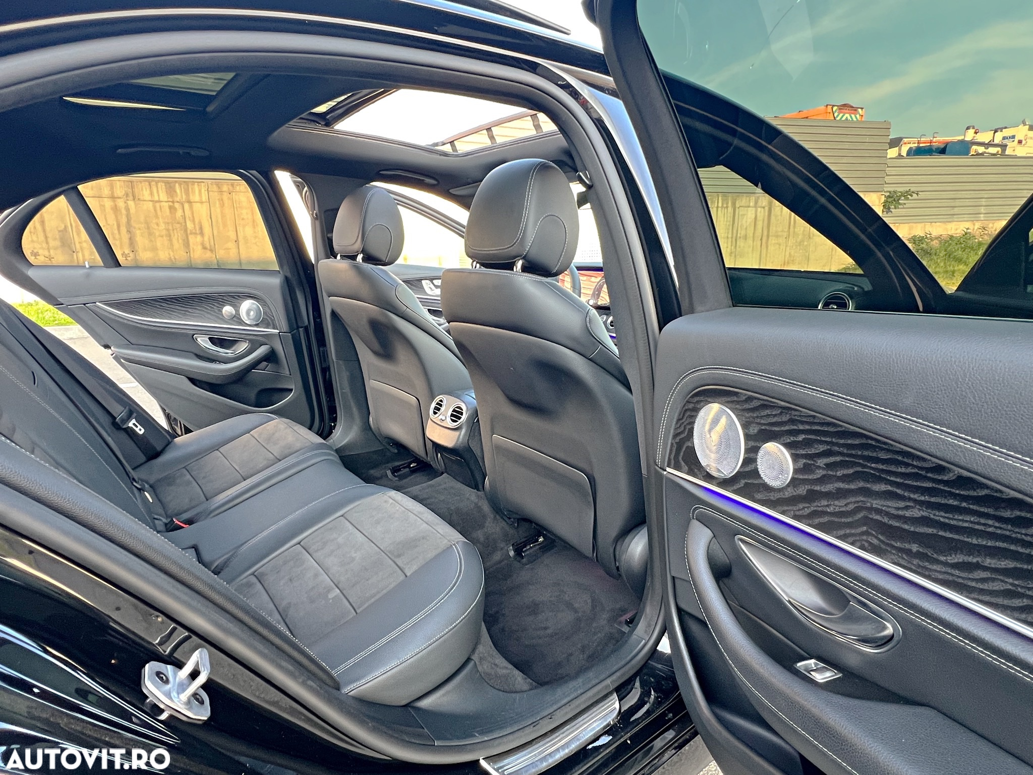 Mercedes-Benz E 300de T 9G-TRONIC Edition AMG Line - 14