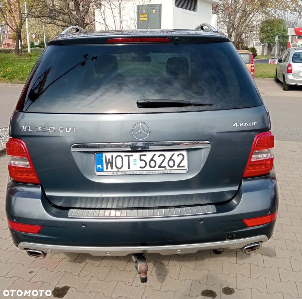 Mercedes-Benz ML - 7