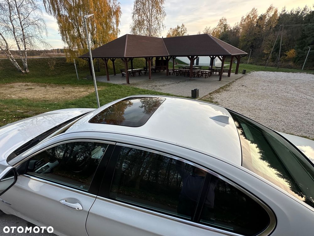 BMW Seria 7 740d xDrive - 29