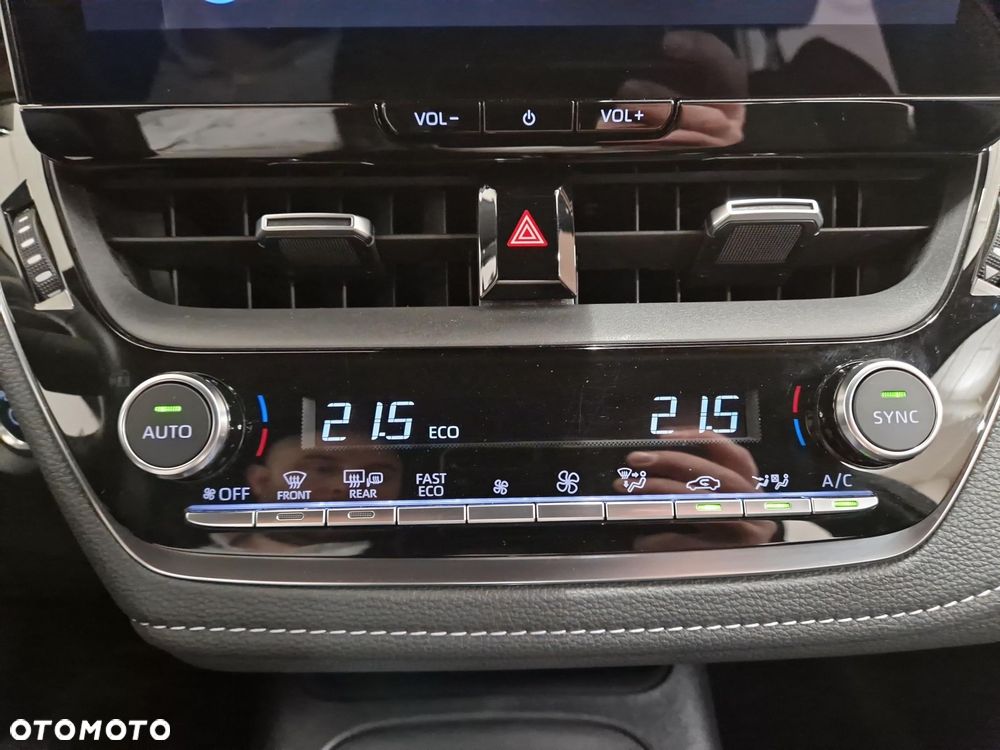 Toyota Corolla 1.8 Hybrid Comfort - 19