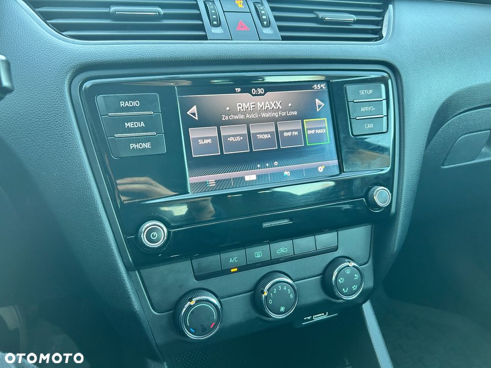 Skoda Octavia 1.4 TSI Active - 24