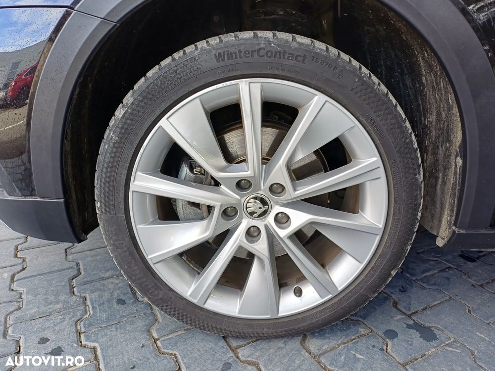 Skoda Octavia 2.0 TDI 4x4 DSG Scout - 4