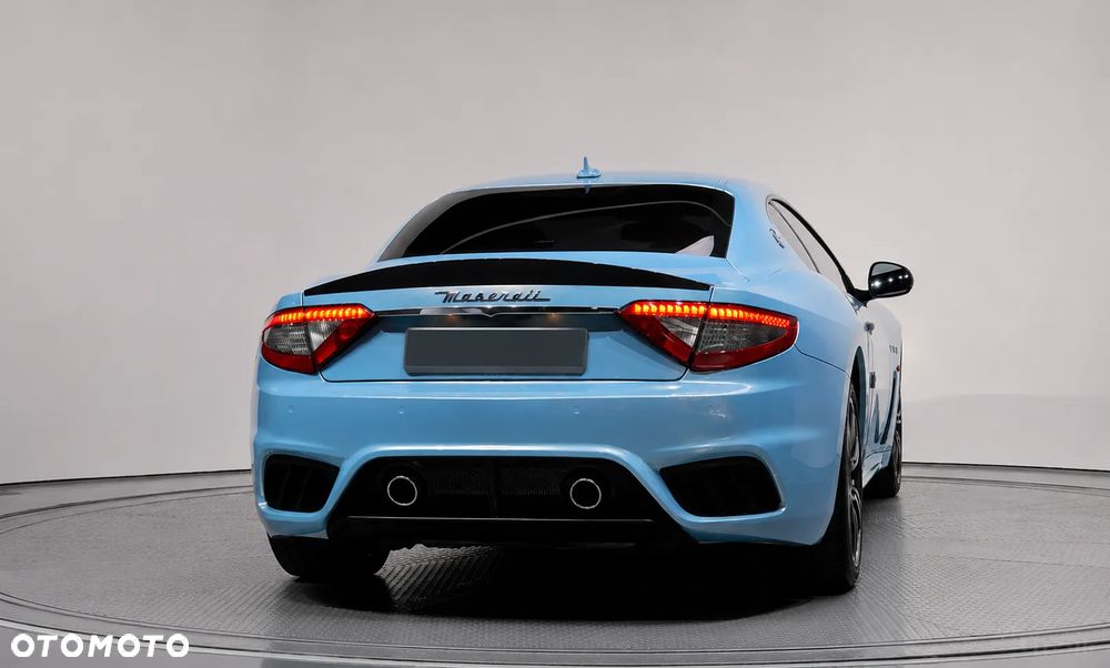 Maserati GranTurismo MC - 5
