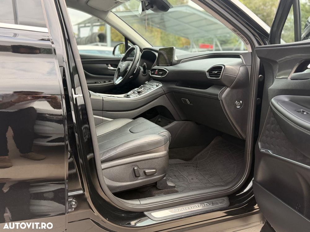Hyundai Santa Fe 2.2 CRDi 202 CP 4WD 8DCT Luxury - 16