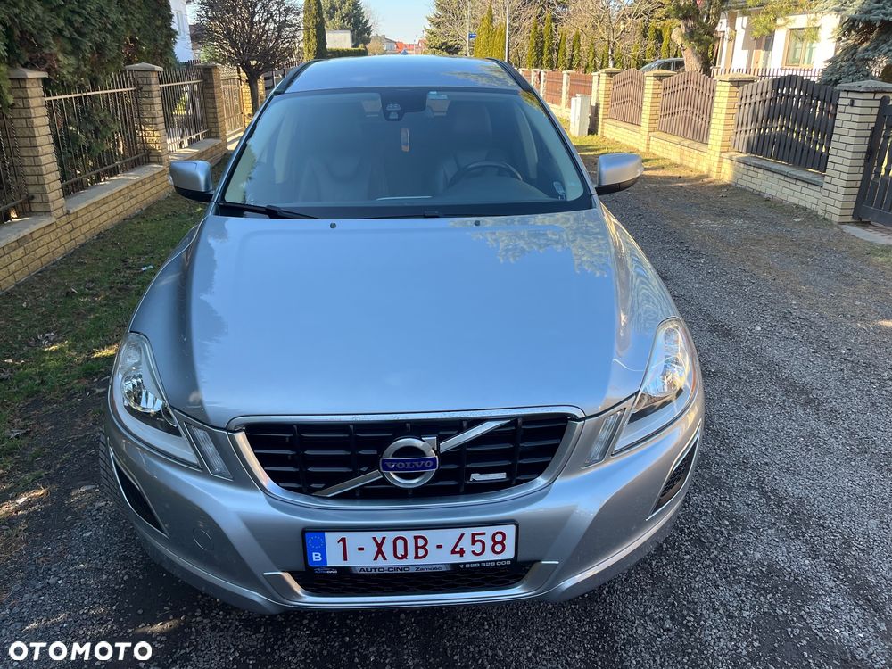 Volvo XC 60 2.4D AWD RDesign - 4