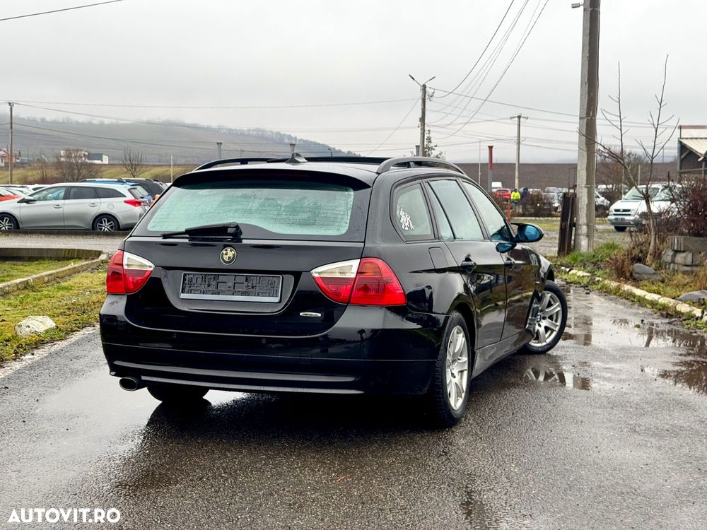 BMW Seria 3 318d DPF Edition Exclusive - 4