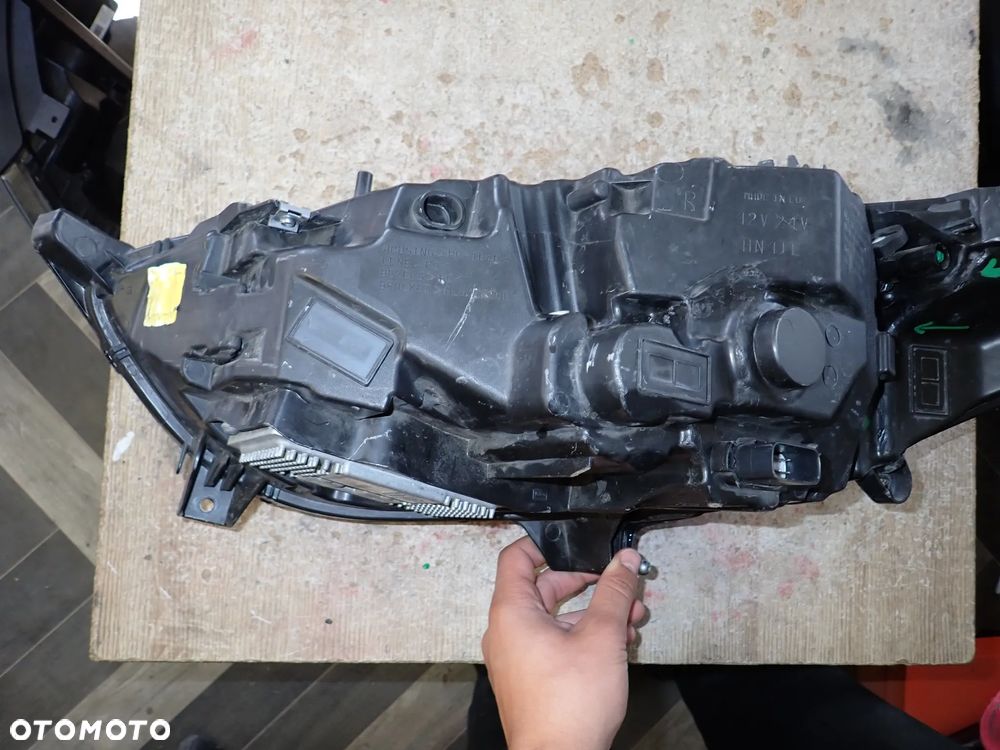 FORD MONDEO MK5 FULL LED LAMPA PRAWY PRZÓD EUROPA - 8