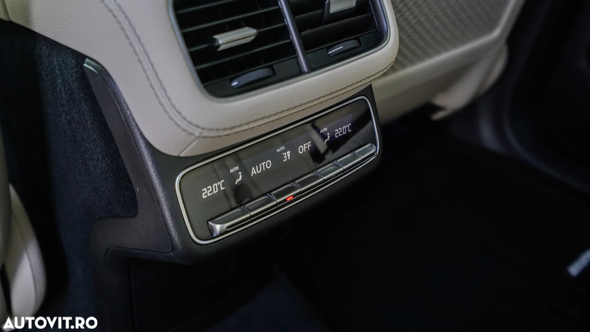 Mercedes-Benz GLS 450 4Matic 9G-TRONIC AMG Line Advanced Plus - 29