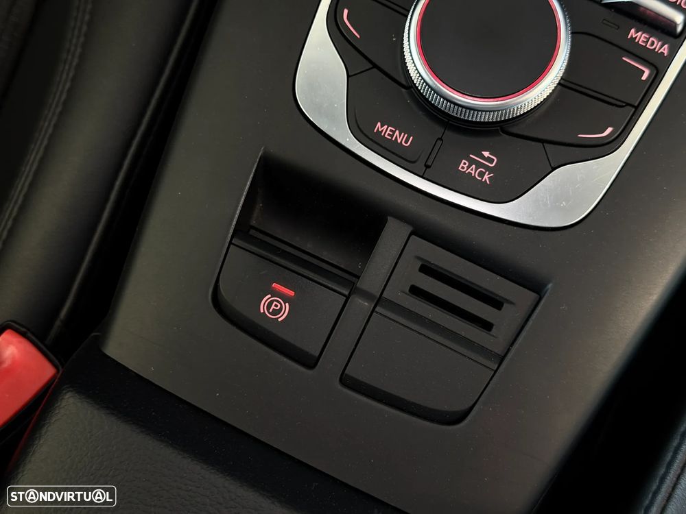 Audi A3 1.6 TDI S line Sport Pack - 20