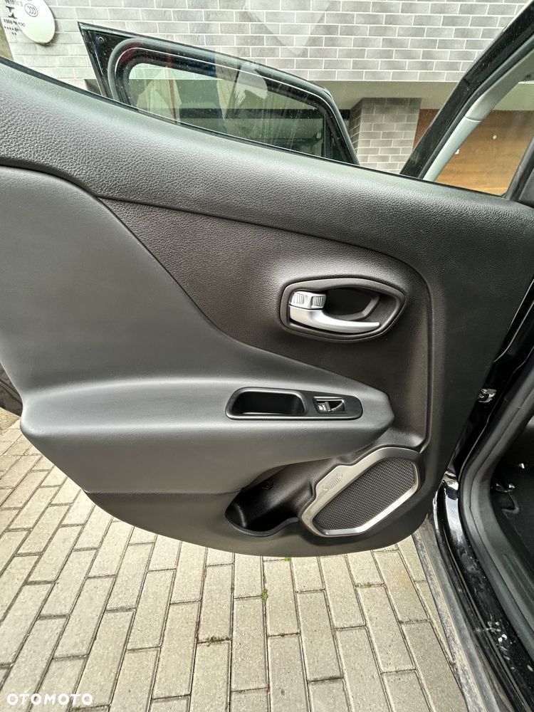 Jeep Renegade 1.0 GSE T3 Turbo Limited FWD S&S - 29