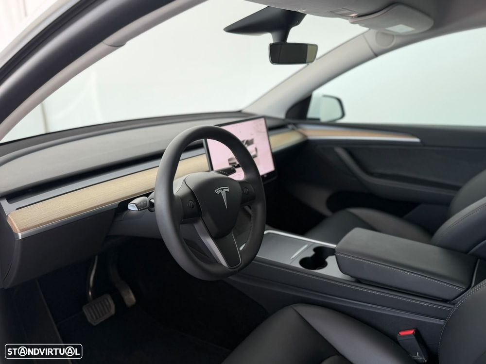 Tesla Model Y Tração Traseira - 7