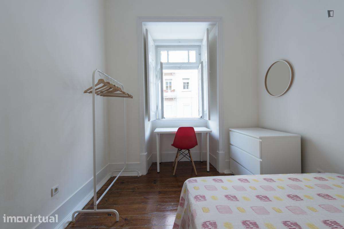 Quarto - localizado em Arroios Lisbon - Grande imagem: 3/23