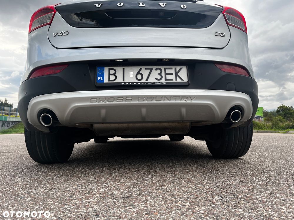 Volvo V40 D3 Summum - 11