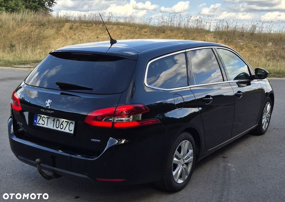 Peugeot 308 - 4