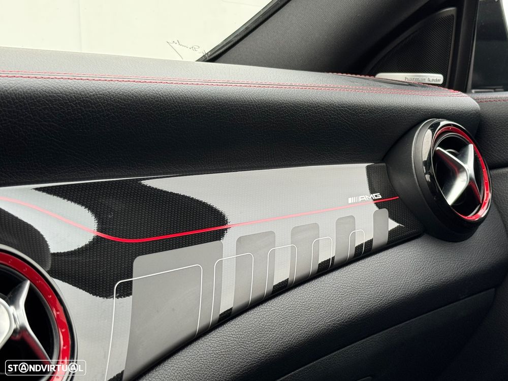 Mercedes-Benz CLA 45 AMG Shooting Brake 4-Matic - 44