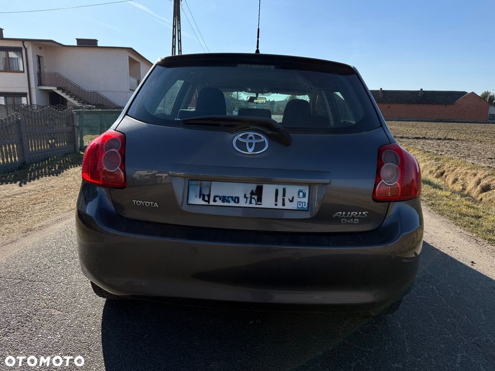 Toyota Auris 2.0 D-4D Edition - 5