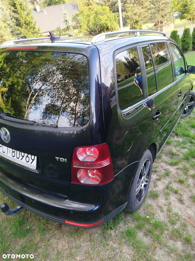 Volkswagen Touran 1.9 TDI Trendline - 2