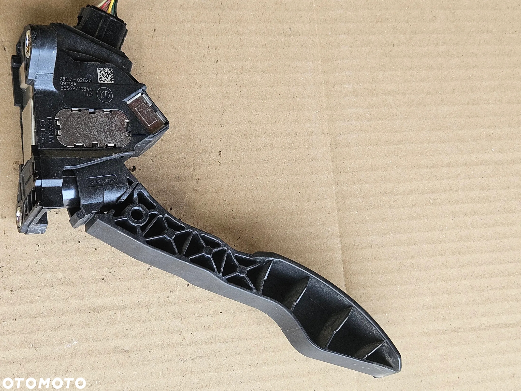 Toyota Avensis T27 pedał potencjometr gazu 78110-02020 - 2