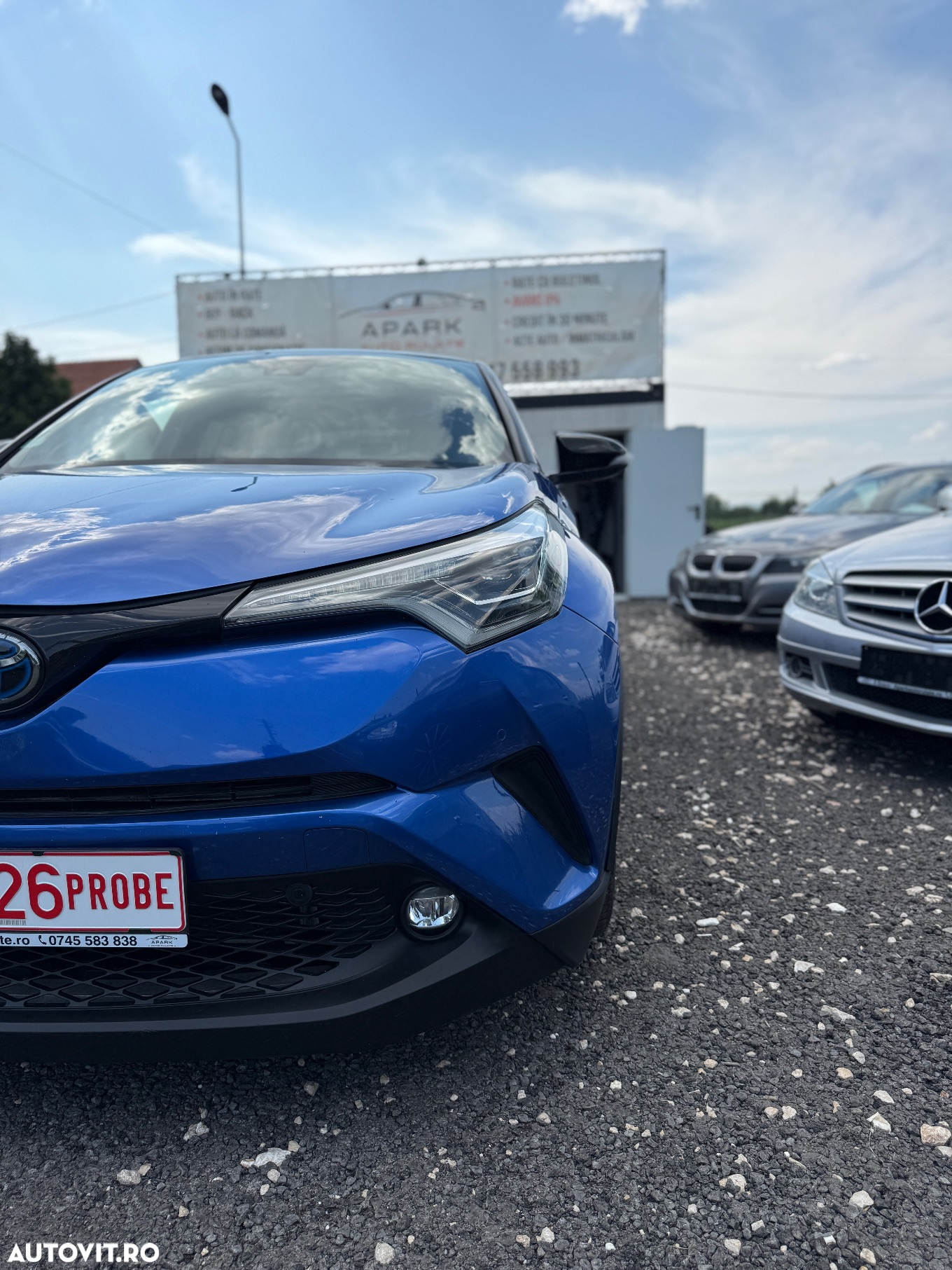 Toyota C-HR 1.8 HSD 122 CP 4x2 CVT C-ult Style bi-tone - 2