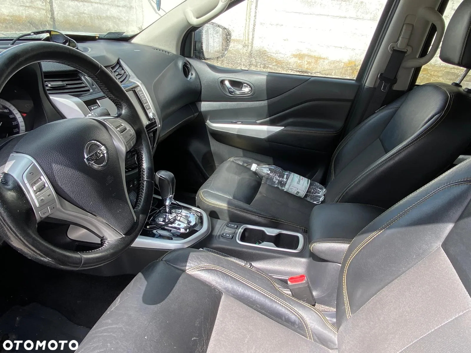 Nissan Navara - 2