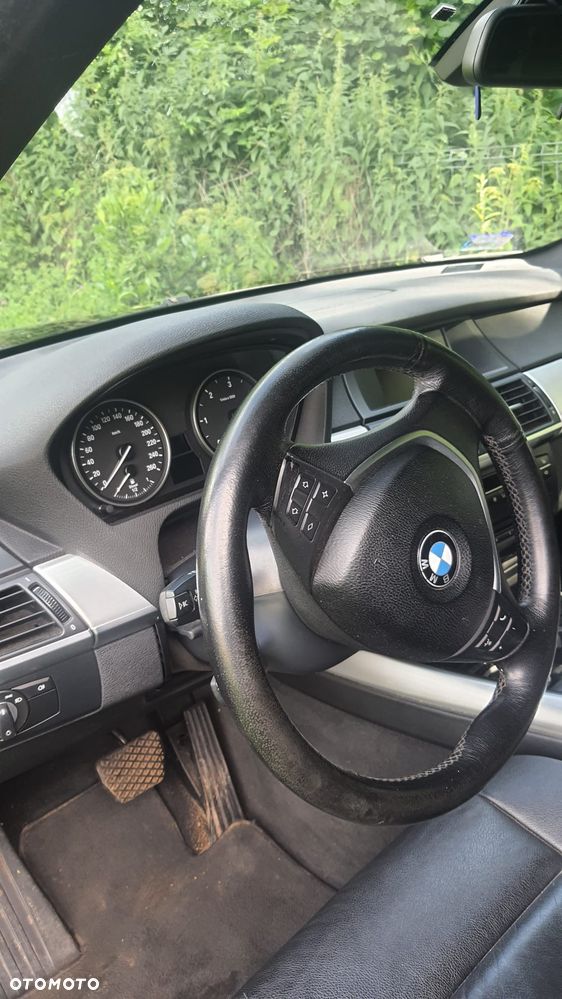 BMW X5 - 6